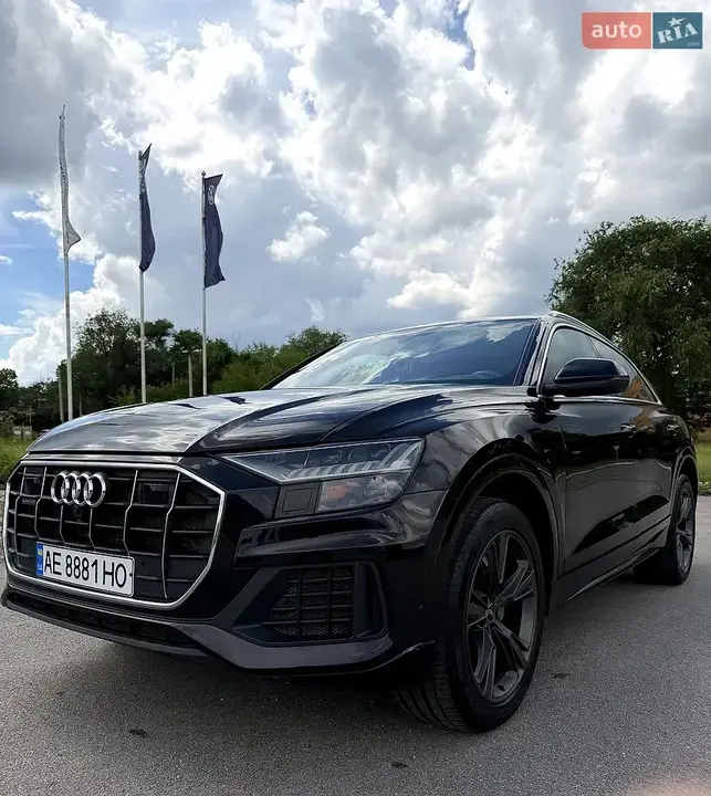 Audi Q8