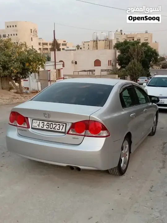 Honda Civic 2006 photo 4