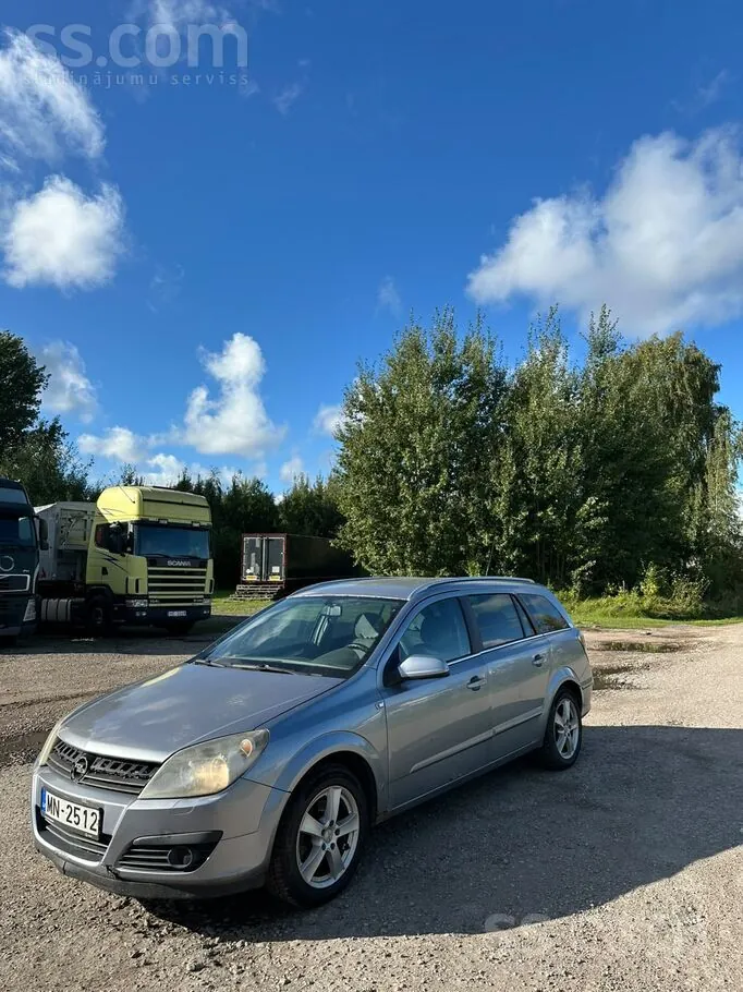 Opel Astra 2006 photo 2