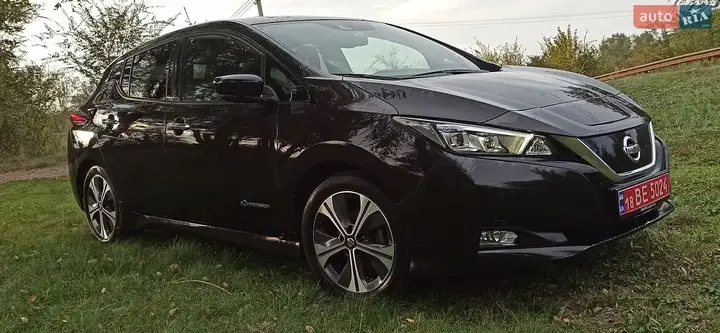 Nissan Leaf 2019 photo 3