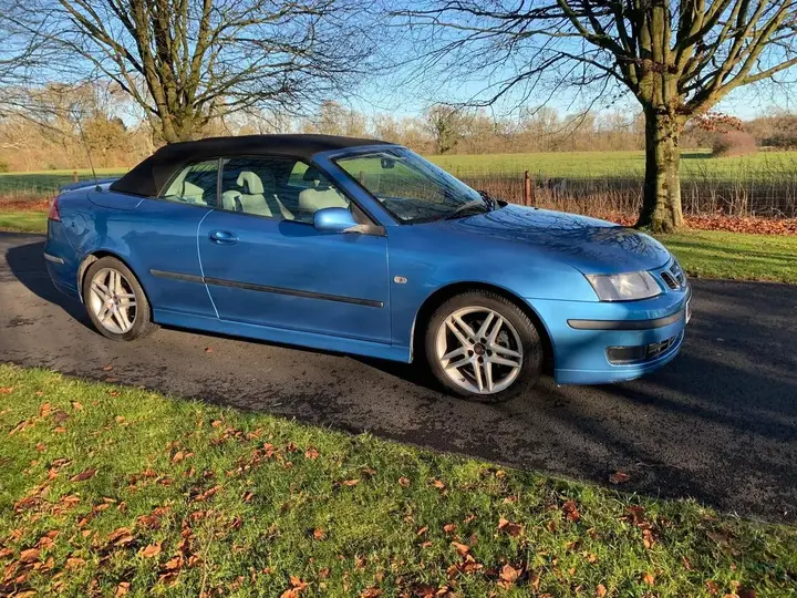 Saab 9-3 2006 photo 2