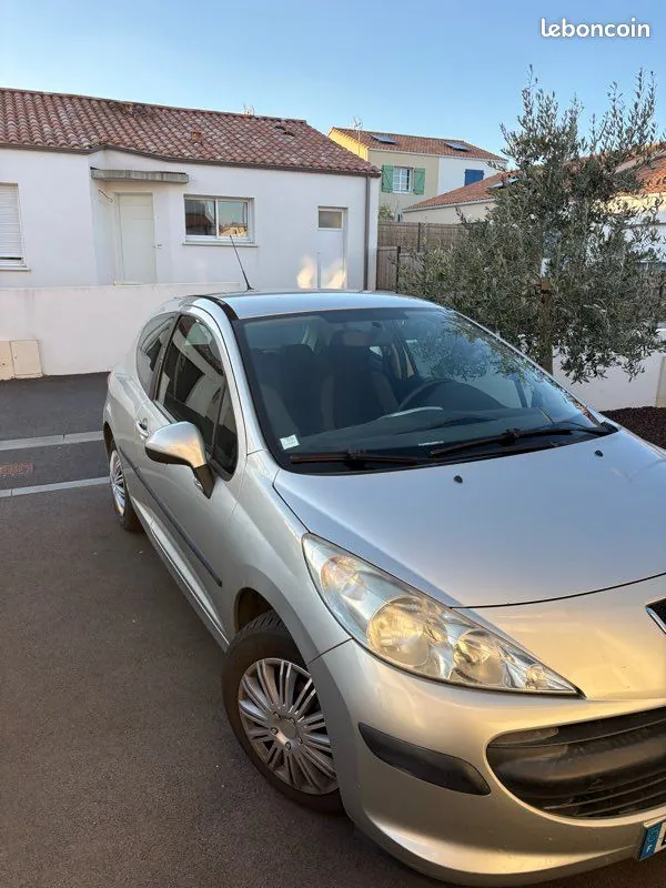 Peugeot 207