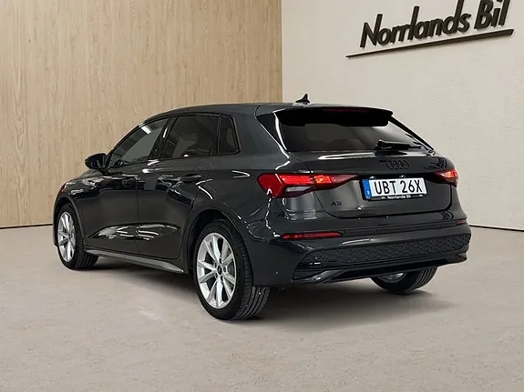 Audi A3 2025 photo 3