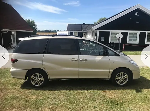 Toyota Previa 2005 photo 2