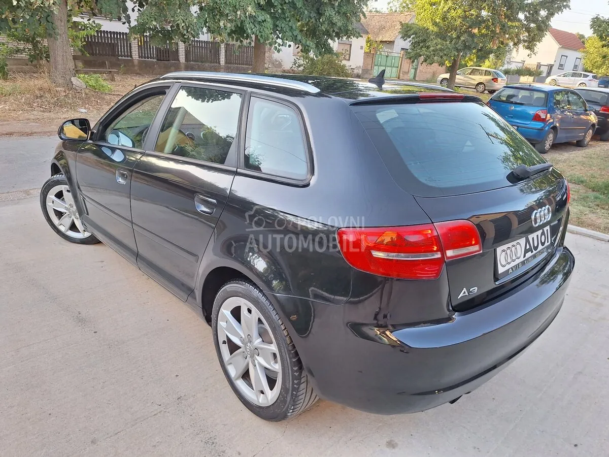 Audi A3 2011 photo 2