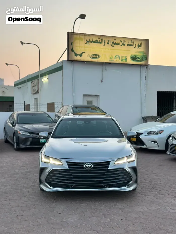 Toyota Avalon 2019 photo 3