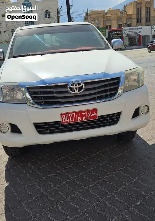 Toyota Hilux 2015 photo 2