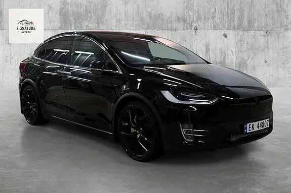 Tesla Model X 2017 photo 5