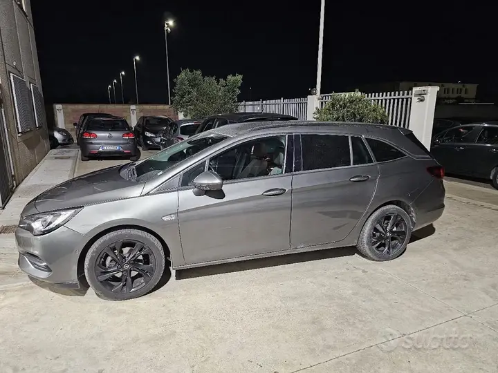 Opel Astra 2020 photo 2