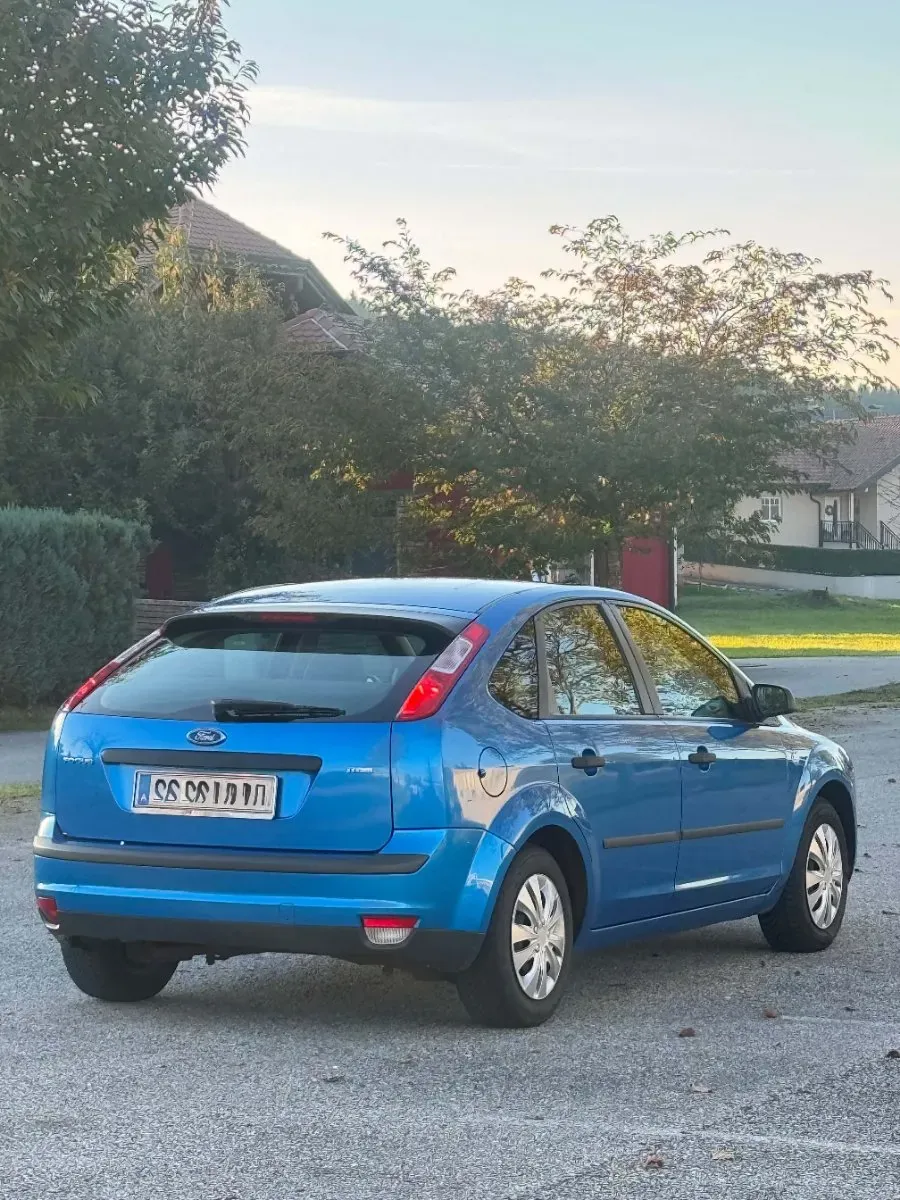 Ford Focus 2006 photo 3