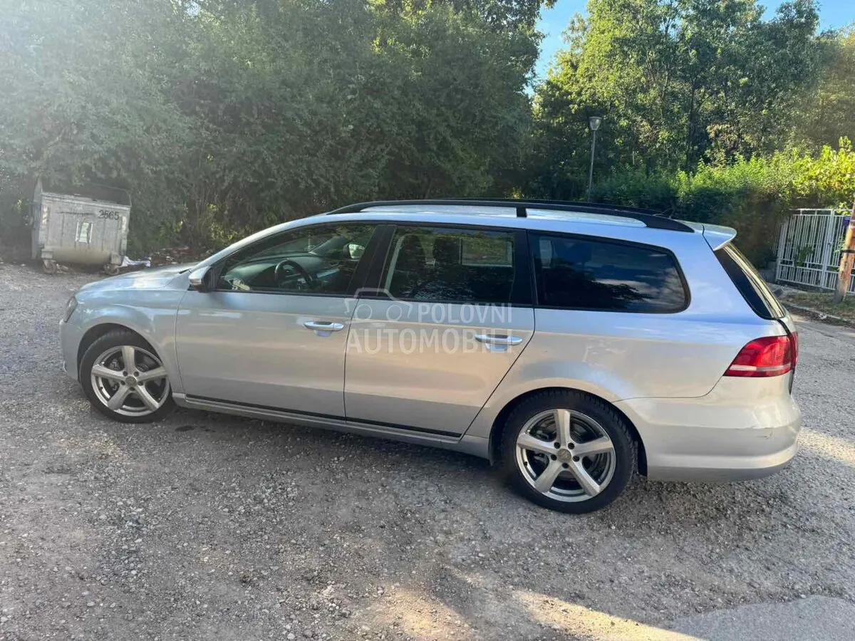 Volkswagen Passat 2012 photo 5