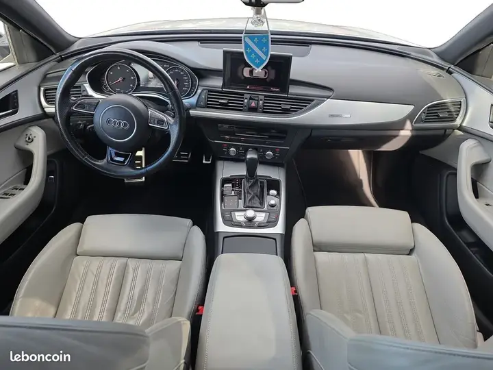 Audi A6 2017 photo 2