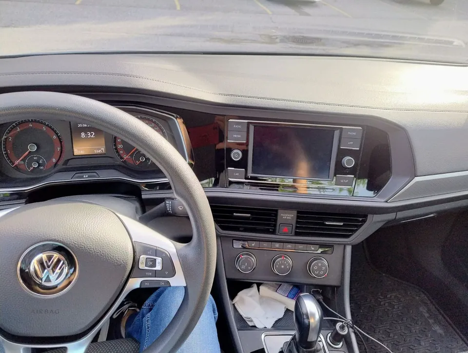 Volkswagen Jetta 2019 photo 4