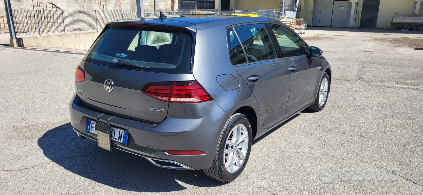Volkswagen Golf 2018 photo 3