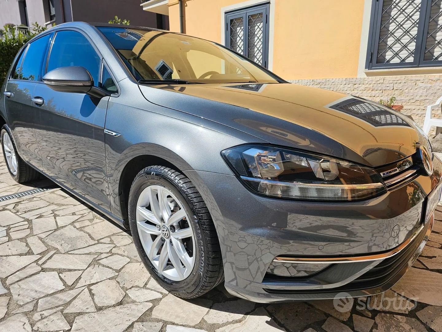 Volkswagen Golf 2018 photo 2