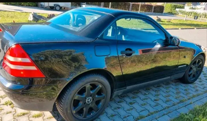 Mercedes-Benz Slk 230