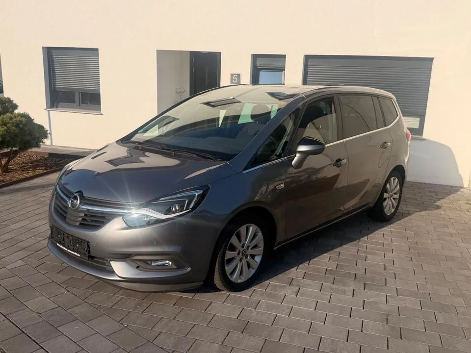 Opel Zafira C
