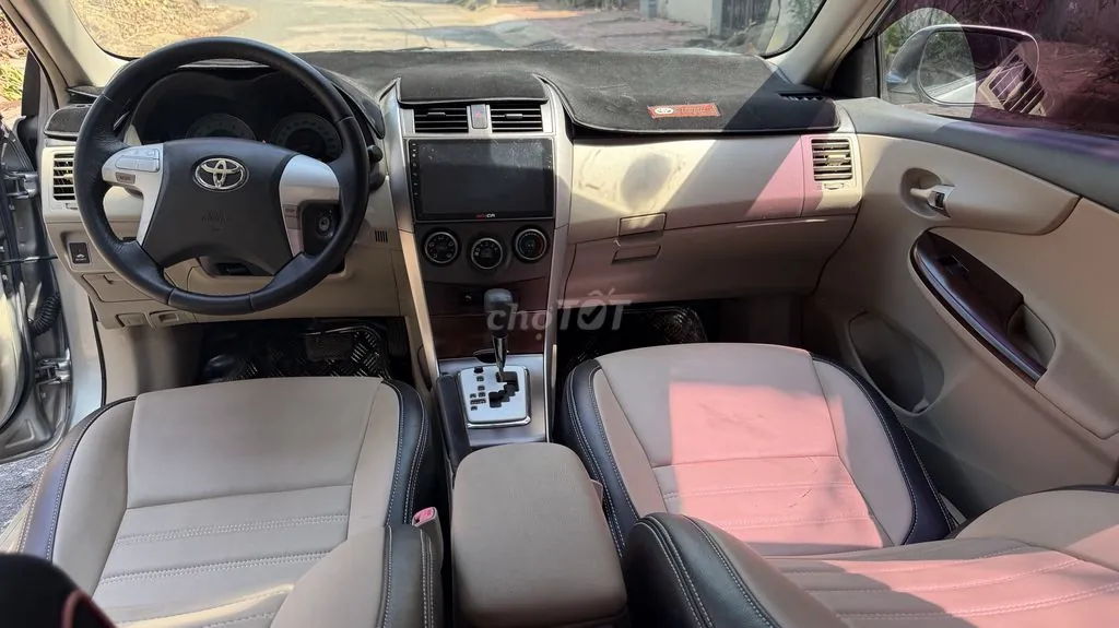 Toyota Corolla Altis 2013 photo 2