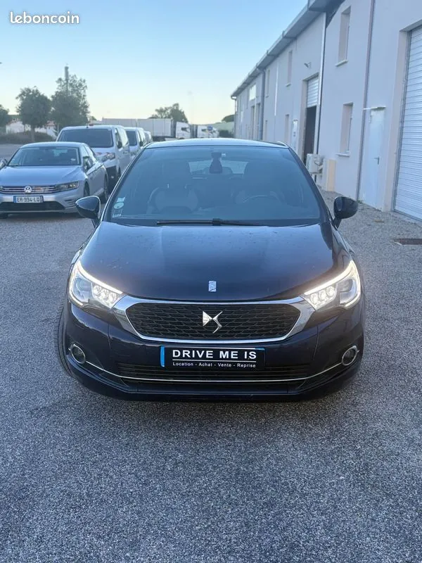 DS Automobiles Ds4 2016 photo 2