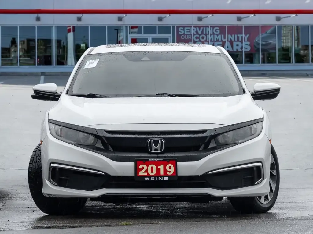 Honda Civic 2019 photo 2