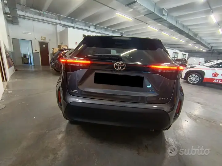 Toyota Yaris Cross 2025 photo 4