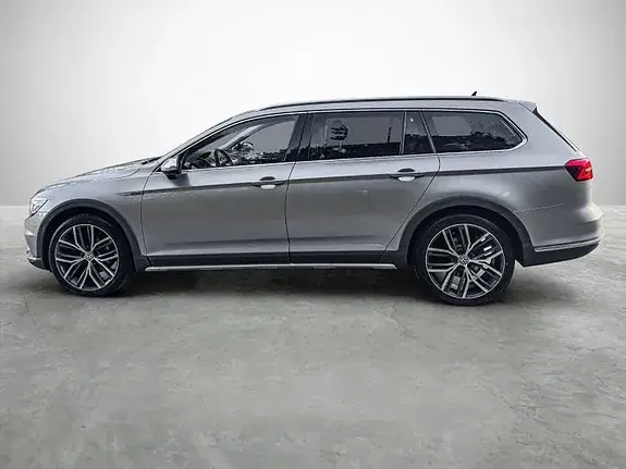 Volkswagen Passat 2016 photo 2