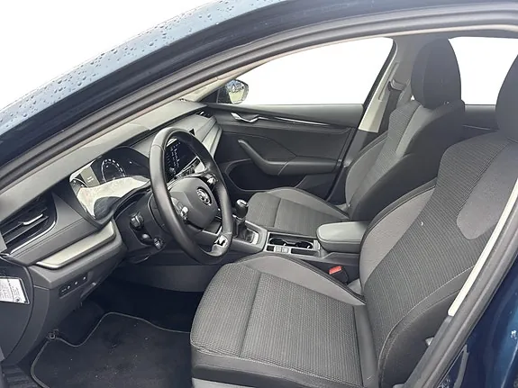 Skoda Octavia 2021 photo 5