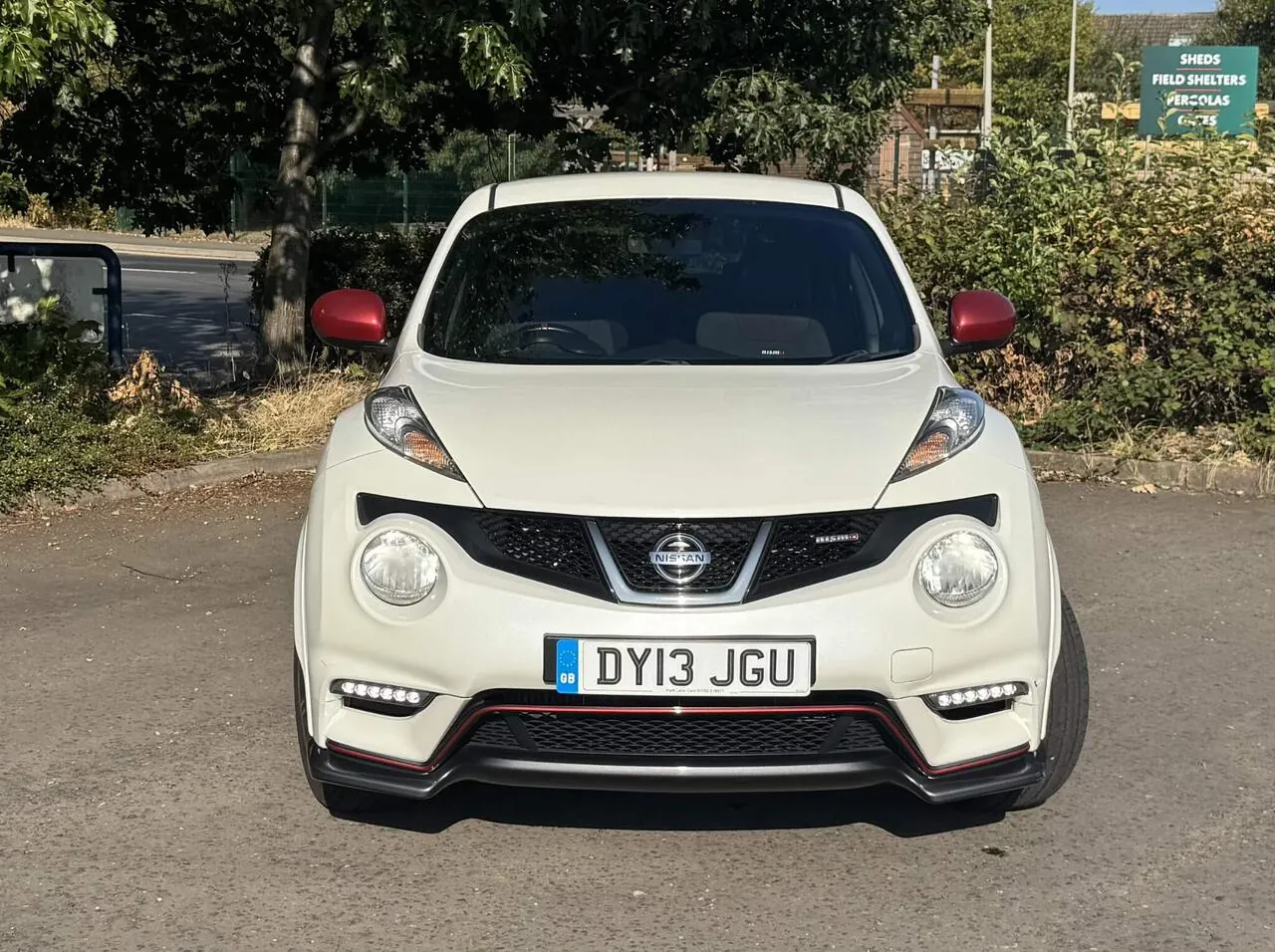 Nissan Juke 2013 photo 4