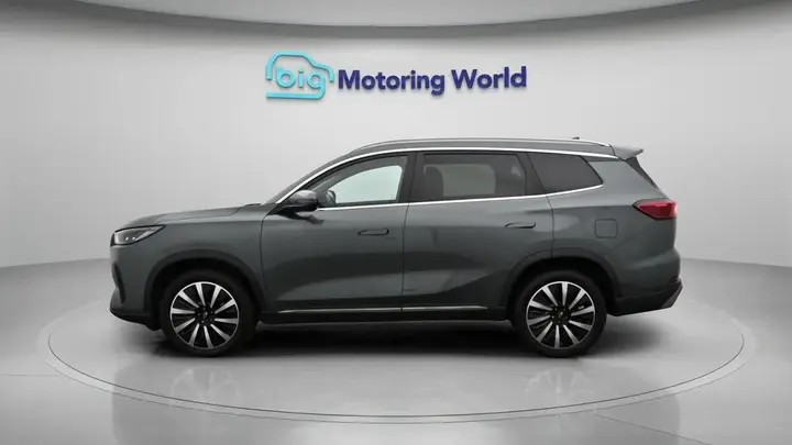 Chery Tiggo 8 2025 photo 5