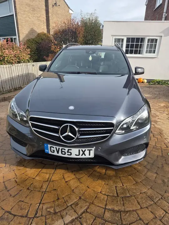 Mercedes-Benz E-Class 2015 photo 2