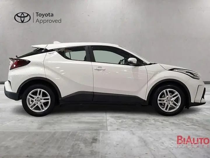 Toyota C-Hr 2022 photo 4