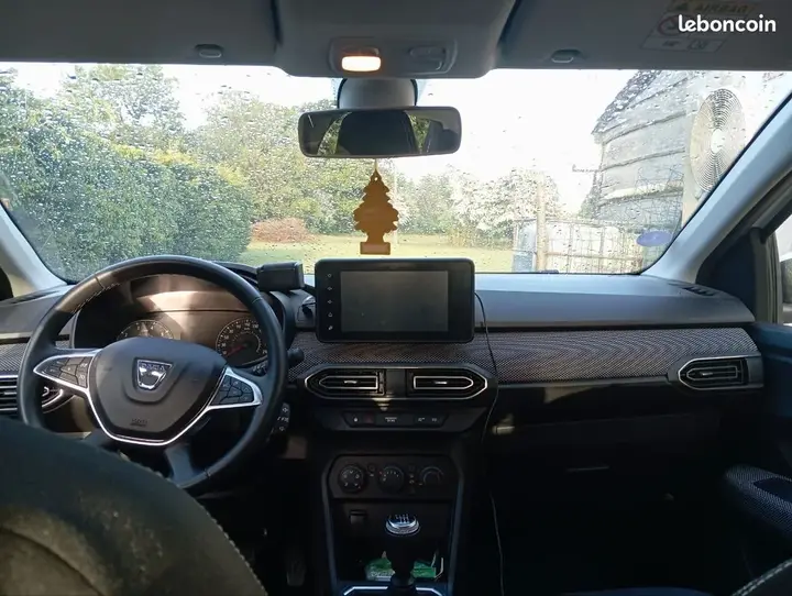 Dacia Sandero 2021 photo 3