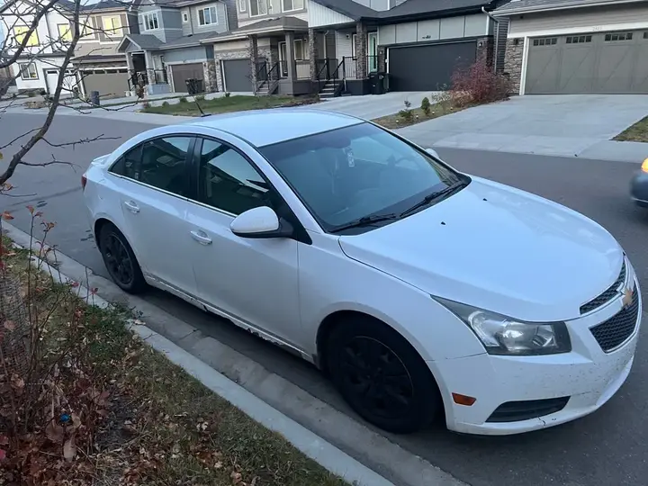 Chevrolet Cruze 2012 photo 4