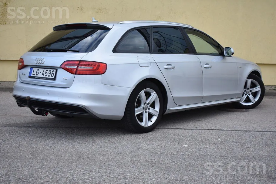 Audi A4 2014 photo 5