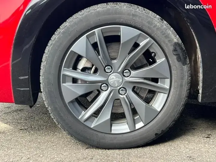 Peugeot 208 2021 photo 5
