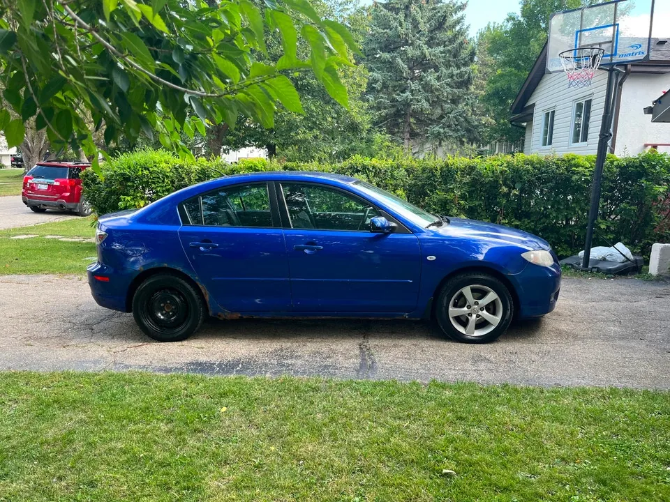 Mazda 3 2008 photo 2