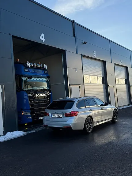 BMW 320D 2016 photo 4