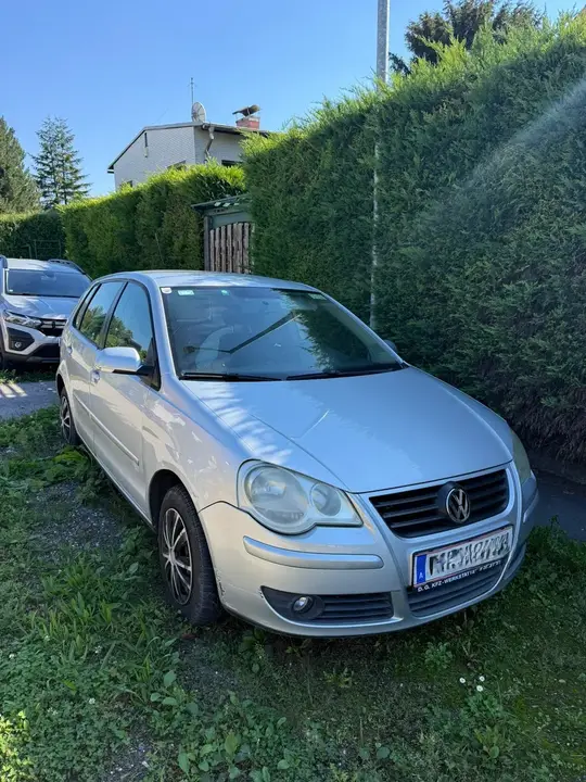 Volkswagen Polo 2008 photo 3