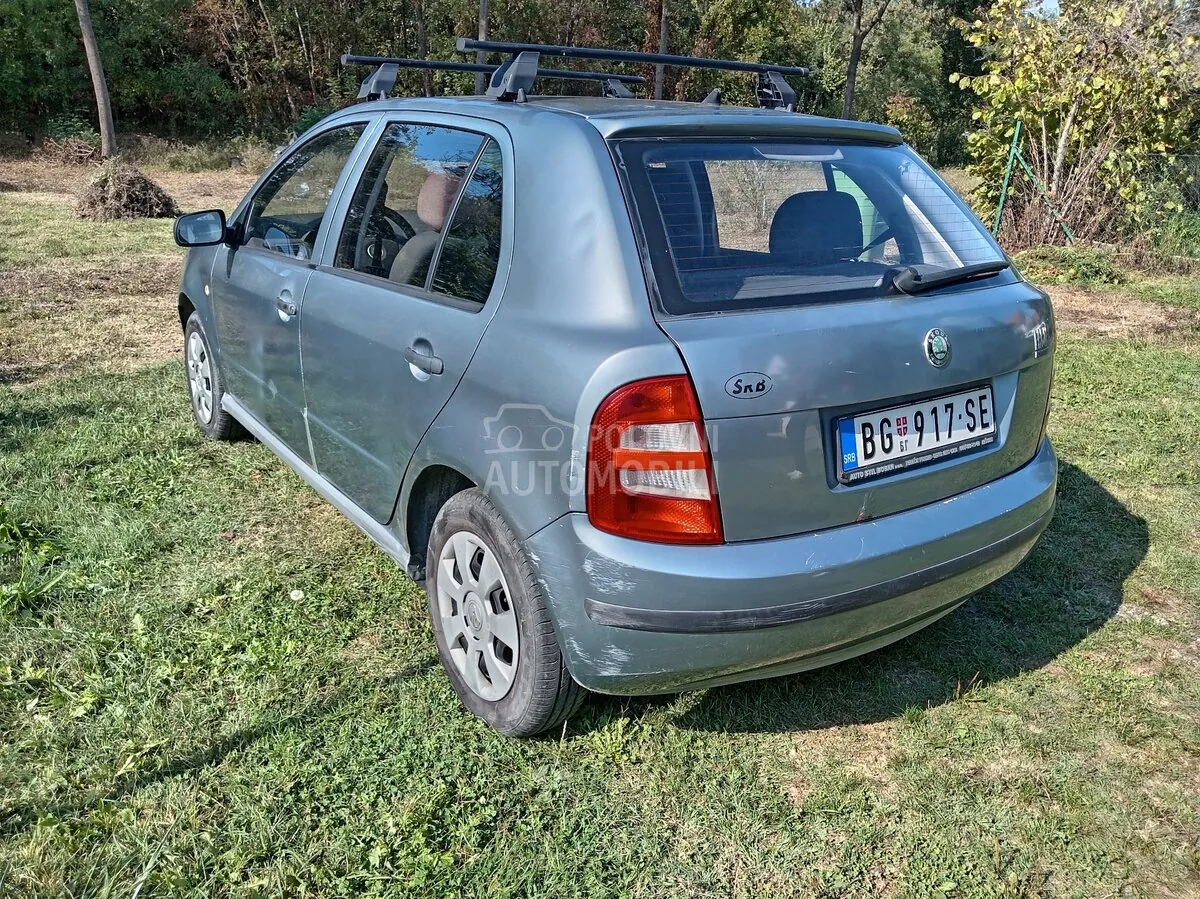 Skoda Fabia 2004 photo 5