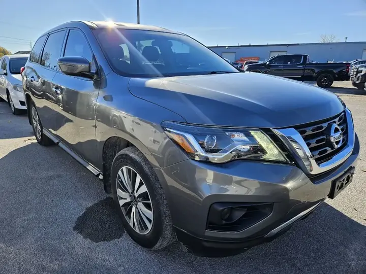 Nissan Pathfinder 2018 photo 4