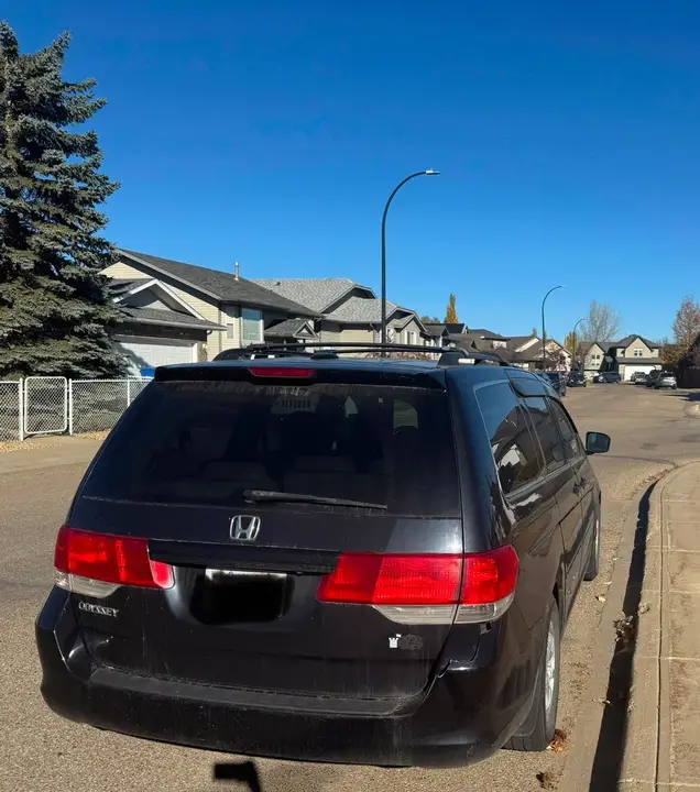Honda Odyssey 2009 photo 2