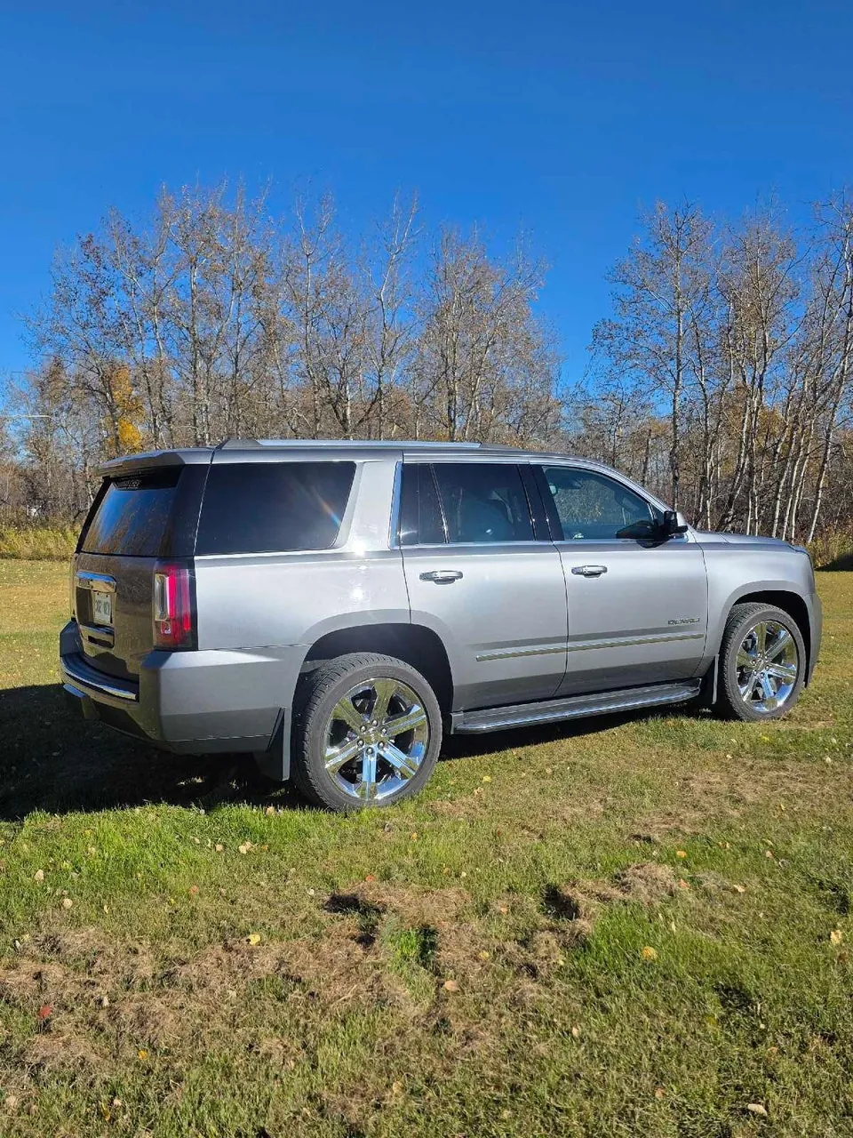 GMC Yukon 2018 photo 3