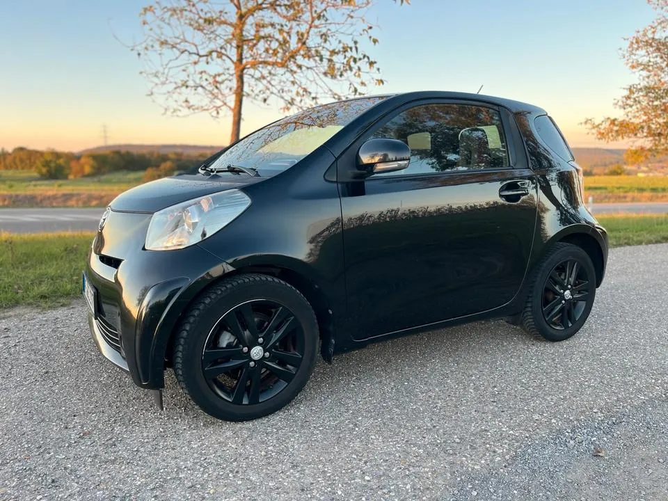 Toyota Iq
