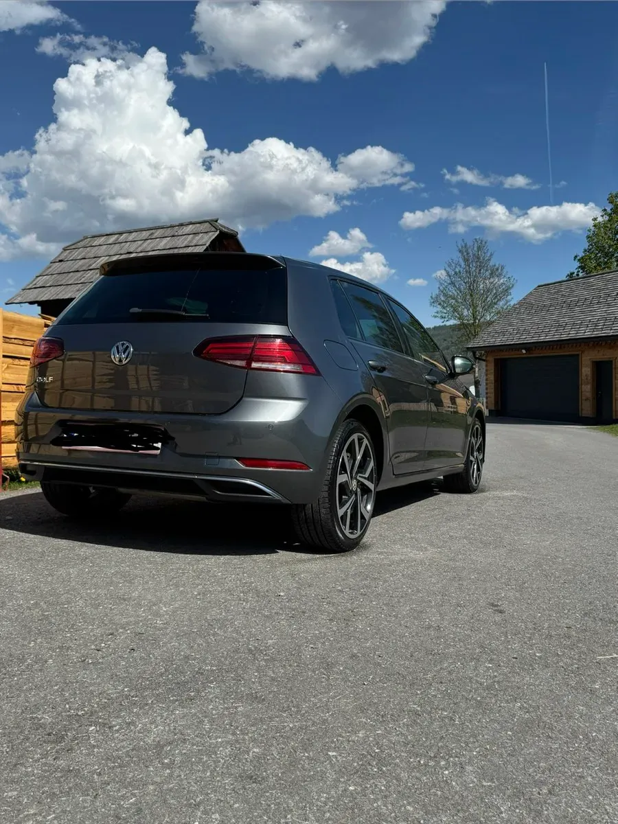 Volkswagen Golf 2019 photo 2