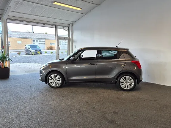 Suzuki Swift 2018 photo 4