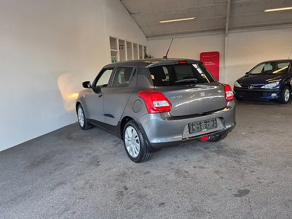 Suzuki Swift 2018 photo 5