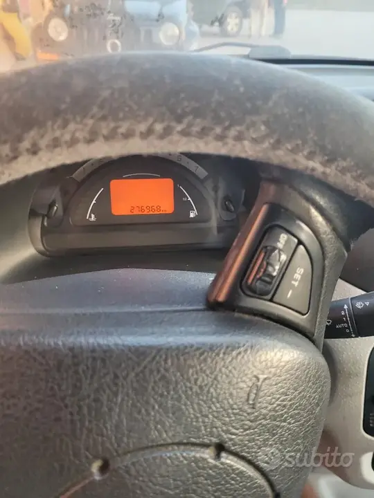 Citroen C3 2004 photo 3