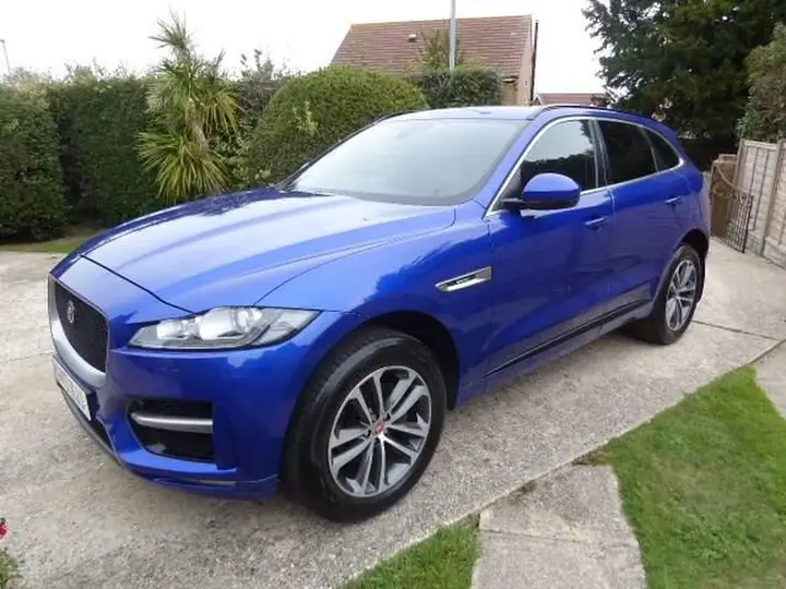 Jaguar F-Pace