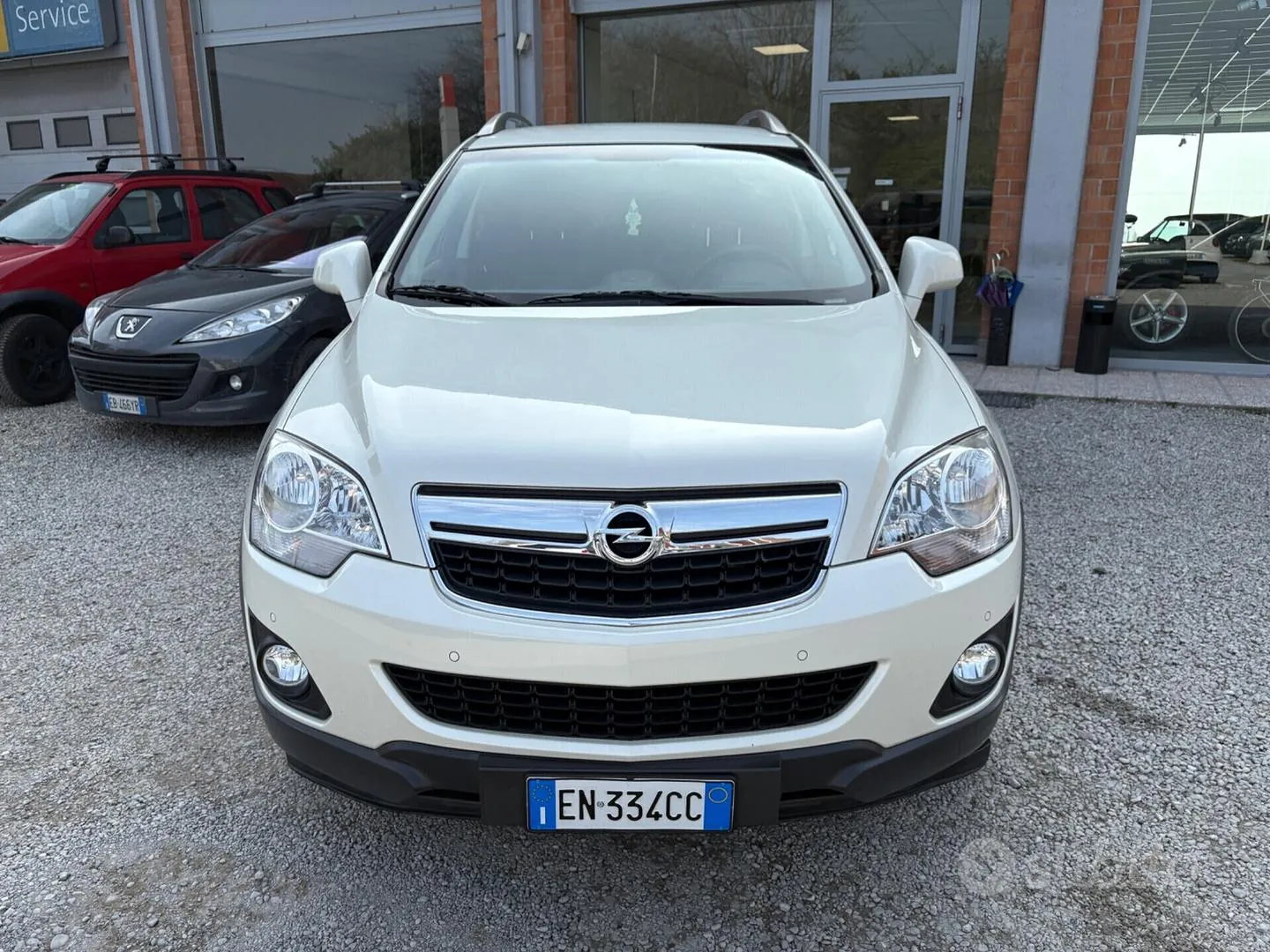 Opel Antara 2012 photo 2