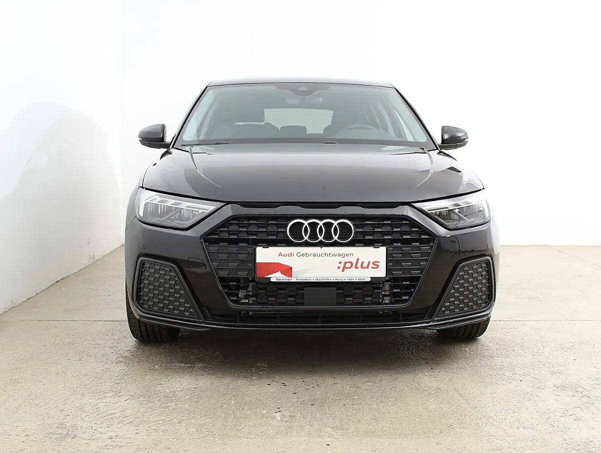 Audi A1 Sportback 2025 photo 2